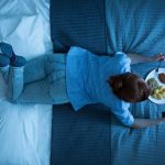 Do You Often eat Midnight Snacks at Night? There Are Several Hazards You Need to Know